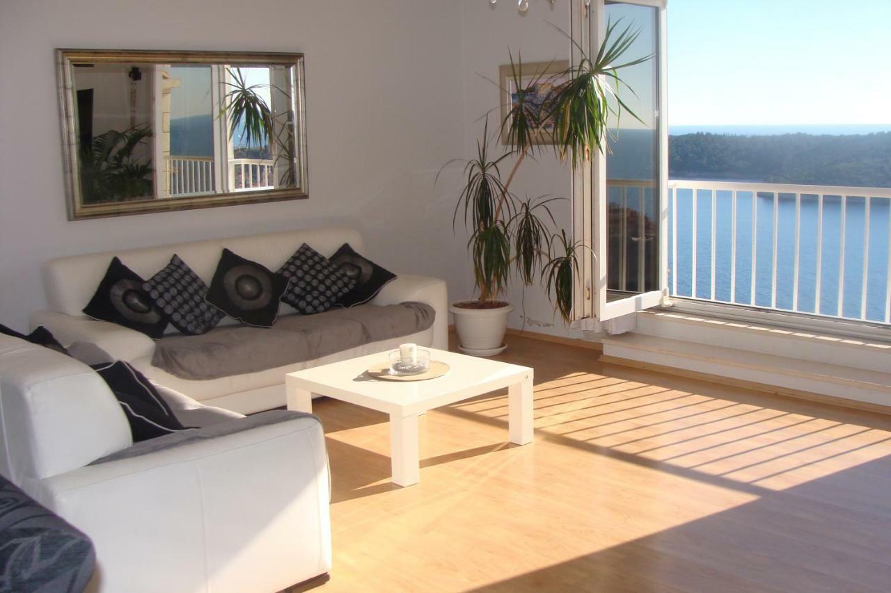 Laura,amazing View! Apartamento *
